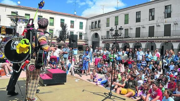 Gran presencia de público en los actos finales de las ferias de Peñaranda