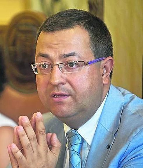 El edil Fernando Rubio se estrena hoy como jefe de gabinete de la delegada del Gobierno