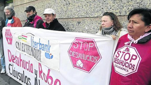 La ayuda municipal evita en casi tres años el desahucio de 343 familias