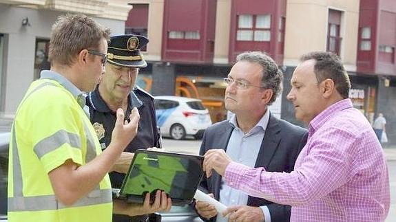 León estrena un segundo radar que controlará la avenida Alcalde Miguel Castaño