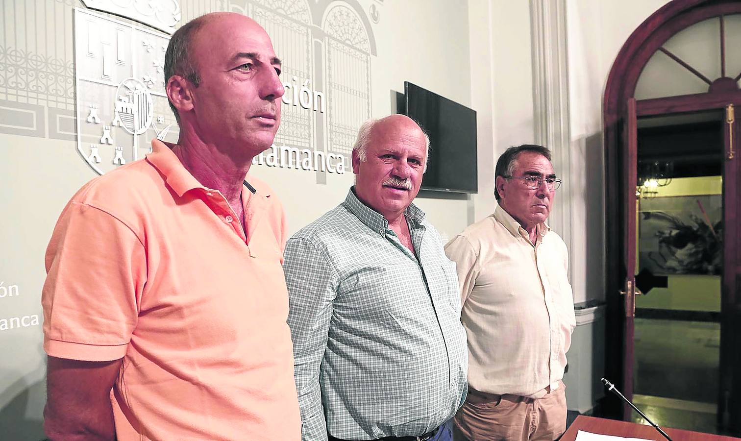 Trabanca se queda parado por los 'novillos' de su secretario