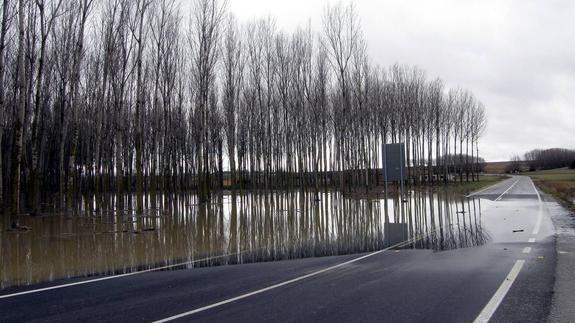 Más de 113.000 euros para acabar con las inundaciones en la carretera de Hontanares