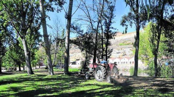 El fin de la temporada de baño da paso a nuevas obras en el río