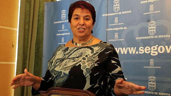 Luquero cumple cien días «con el trabajo en marcha» y una oposición de «novatos»