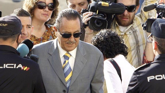 Julián Muñoz ingresa en el Hospital Clínico de Málaga