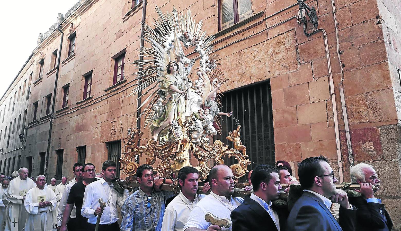 Teresa regresa a Salamanca