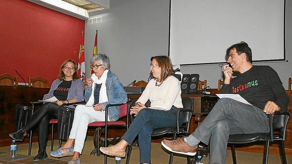 Festeamus se constituye en asociación para crecer y afianzarse