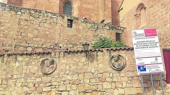 La Catedral reclama al Consistorio el arreglo de los sillares de la capilla de Talavera
