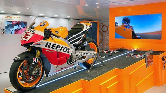 Segovia acoge una exposición sobre la historia de Repsol en el deporte