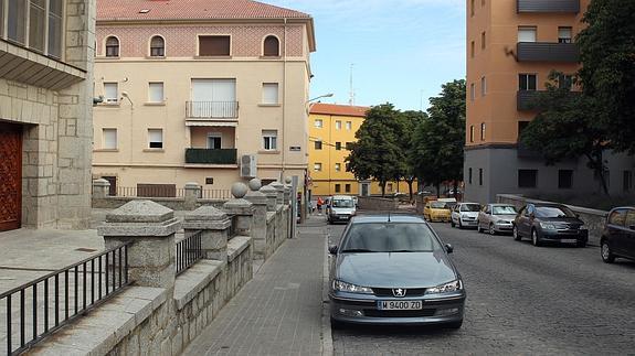La alcaldesa esperará a que pasen las elecciones para cambiar las calles franquistas