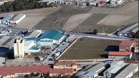 Detenido tras un intento de robo en una nave de Cuéllar un joven con orden de prisión en Bilbao