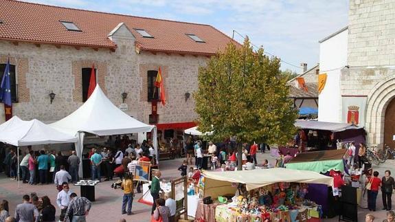 El mercado medieval de Quintanilla abrió sus puertas con buenas expectativas