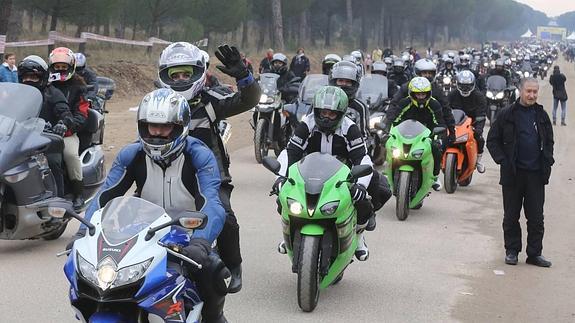 Puente anuncia la creación de una plataforma que organizará una concentración motera en enero