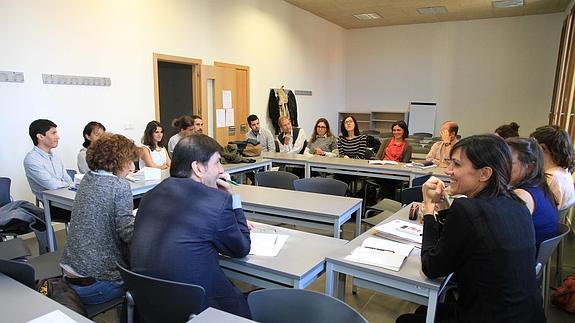 El Máster en Comunicación del campus colaborará con proyectos solidarios