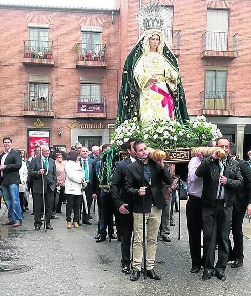 Peñaranda de Bracamonte festeja los 70 años de la bendición de la Esperanza
