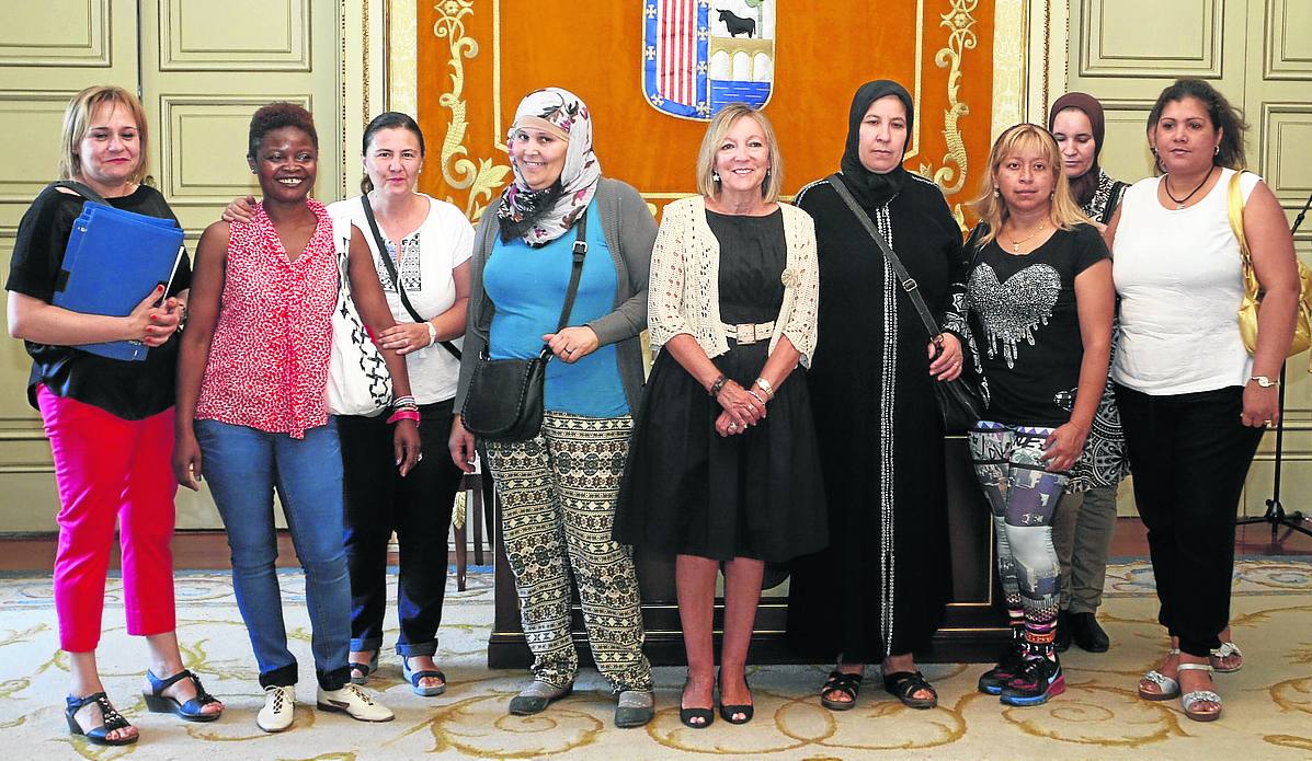 El PSOE duda acerca de la gestión de los servicios sociales a partir de 2016