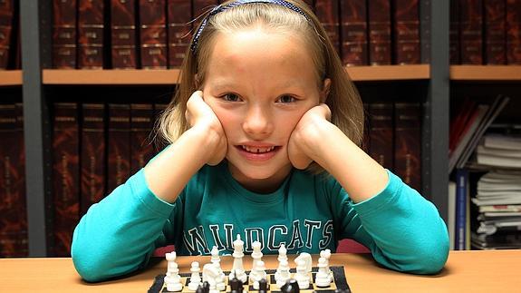 Valentina sueña con un jaque mate mundial