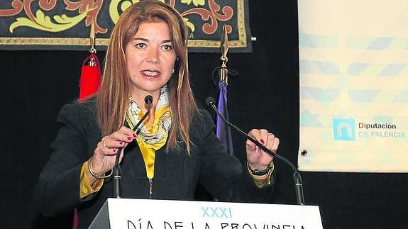 La pregonera del Día de la Provincia invita a poner imaginación en nuevos negocios
