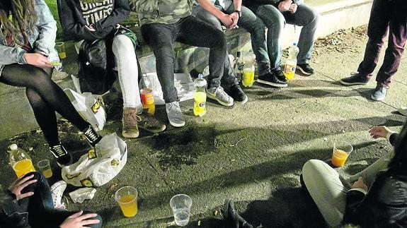 Los hosteleros reclaman más medidas para evitar que el ocio nocturno «pierda el norte»