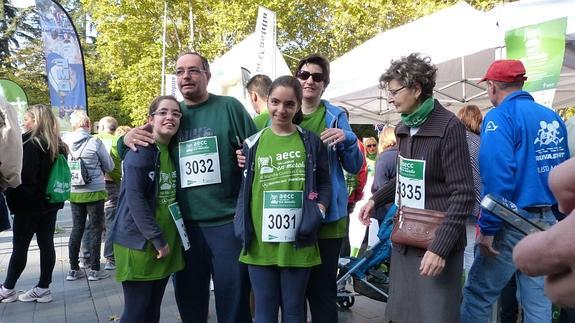 28.000 participantes desbordan las previsiones más optimistas de la Marcha contra el Cáncer