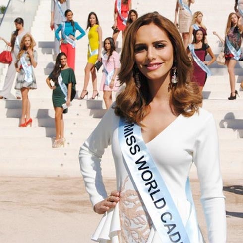 La miss transexual Ángela Ponce no logra meterse en la final de Miss World Spain