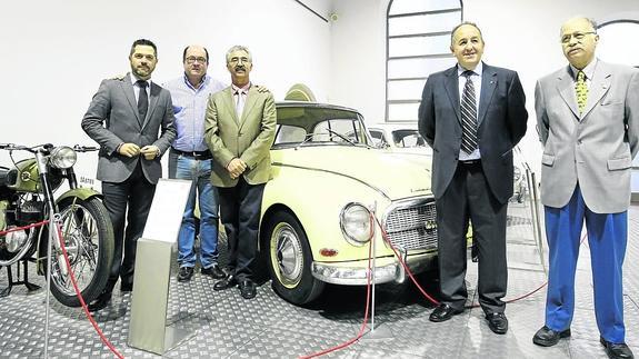 Vehículos del pasado, solidaridad muy presente