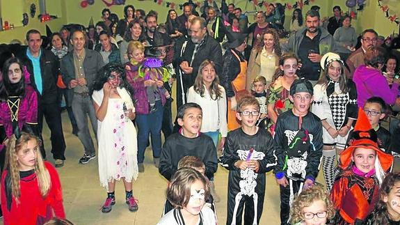 Niños y mayores celebran un fin de semana totalmente ‘terrorífico’