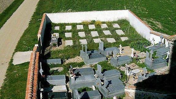 La indemnización a la limpiadora que cayó en una tumba deja a Cobos de Segovia sin planes de obras