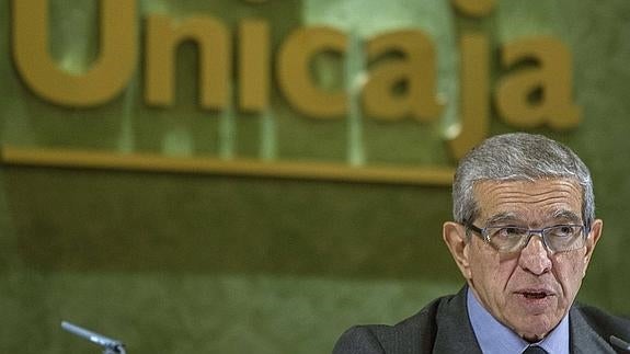 Grupo Unicaja eleva su resultado consolidado el 24,4%, hasta los 209 millones