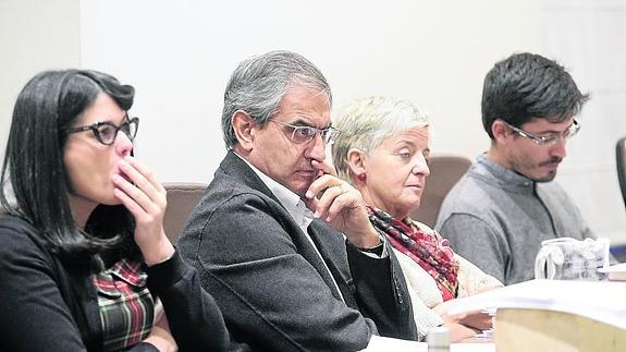 Ganemos rechaza el «toque empresarial» del plan municipal del vivienda del PP