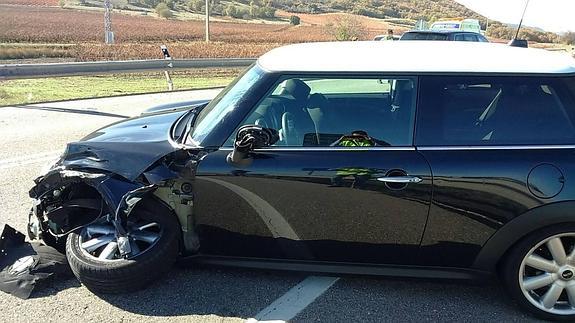 Aparatoso accidente en la N-122 en Peñafiel