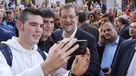 El paseo de Rajoy colapsa Béjar