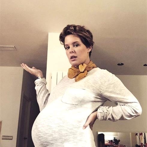 Tania Llasera, a falta de dos meses para dar a luz