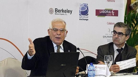 Josep Borrell: «El efecto de la crisis sobre Cataluña facilita los argumentos independentistas»
