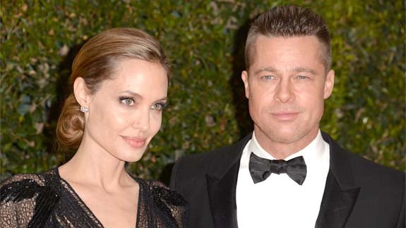 Angelina Jolie ha comentado que rodar escenas de sexo con su marido "es la cosa más extraña del mundo"