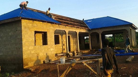 Una escuela africana llevará el nombre de Fuenterrebollo