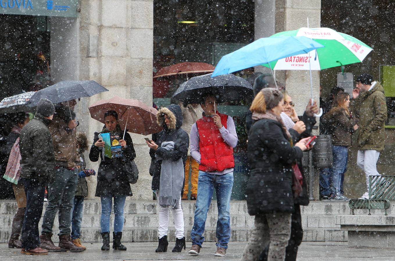 Segovia recibe las primeras nieves de la temporada