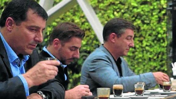 La Muces entra en su recta final entre los sobres de Bárcenas y la alta cocina