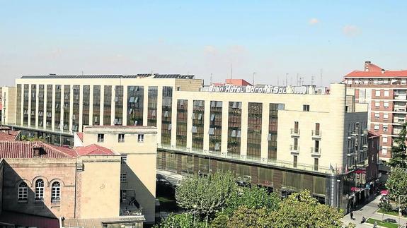 El TSJCyL anula la licencia municipal que convirtió en hotel al Corona Sol