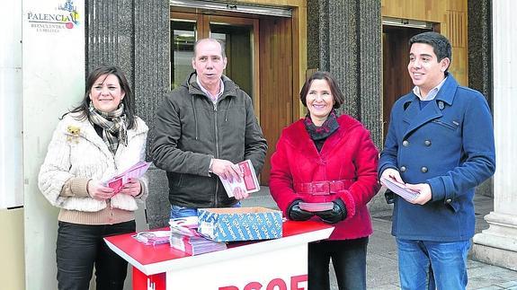El PSOE intensifica la precampaña con el inicio de la difusión del programa electoral