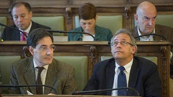 El Ayuntamiento se ahorraría 130.000 euros al año si suprime la indemnización por asistencia a pleno