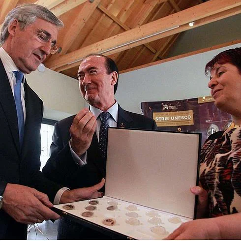 La FNMT presenta en Segovia la colección de monedas de las Ciudades Patrimonio