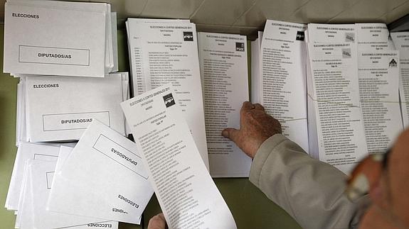 Diez partidos pugnarán el 20-D por tres escaños en el Congreso de los Diputado