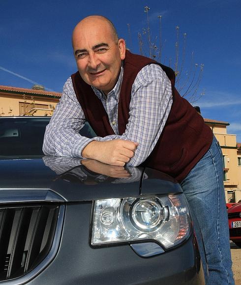 Los taxistas rurales recurren a las rutas escolares para paliar el descenso del 50% en la demanda