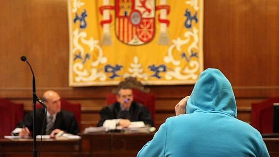 El Supremo confirma las penas a 'Botellín' por cuatro delitos sexuales pero le absuelve de un abuso