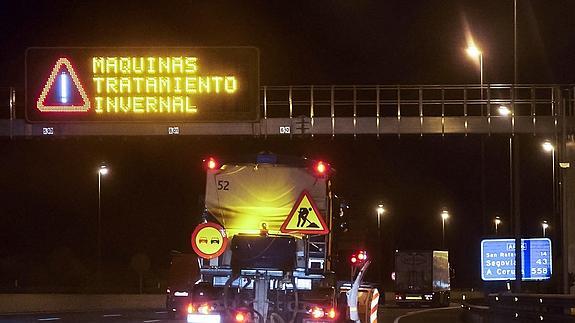 Abertis prepara sus autopistas para las nevadas con un simulacro con 54 personas y 30 máquinas