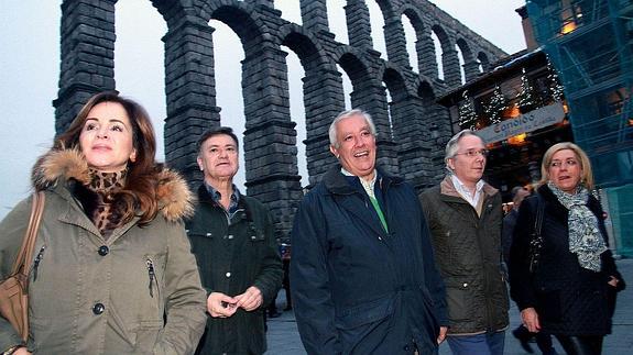 Javier Arenas: «Algunos creen que las campañas consisten en una pantalla de televisión»