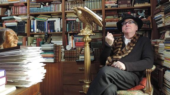 Villena: «Fui un niño raro sin buscarlo y con 16 años decidí administrar esa rareza»