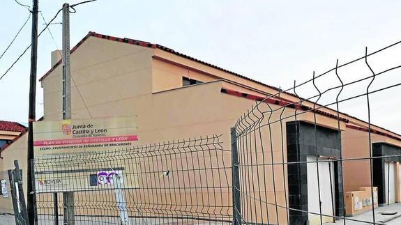 La Junta abrirá una nueva adjudicación de las viviendas de Camineros en Peñaranda