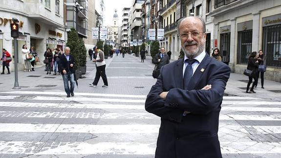 El exalcalde de Valladolid, ingresado en el Clínico